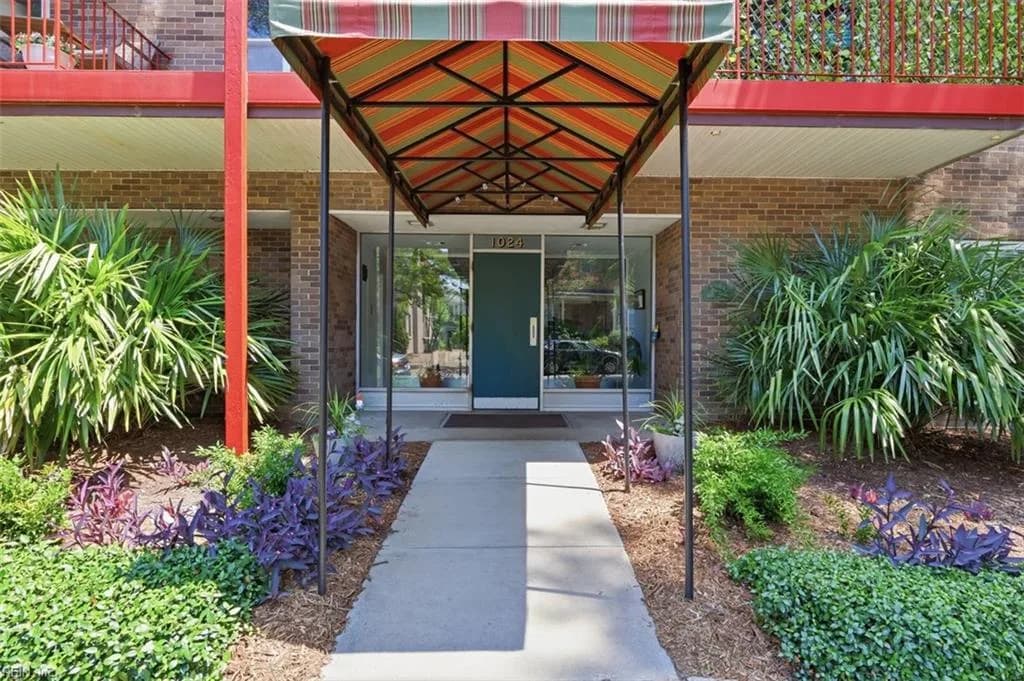 1024 Gates AVE #1, NORFOLK VA 23507 - Main photo