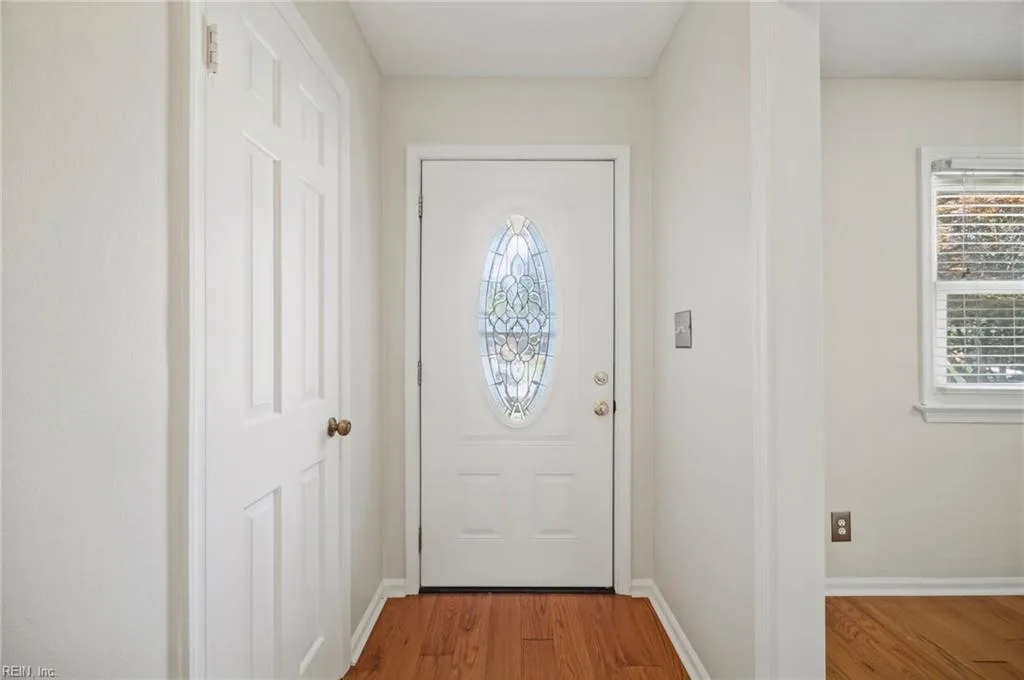 1628 Dylan DR, VIRGINIABEACH VA 23464 - Photo 3