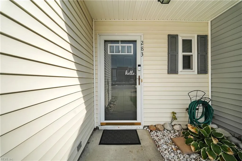 283 Wexford W DR, SUFFOLK VA 23434 - Photo 4