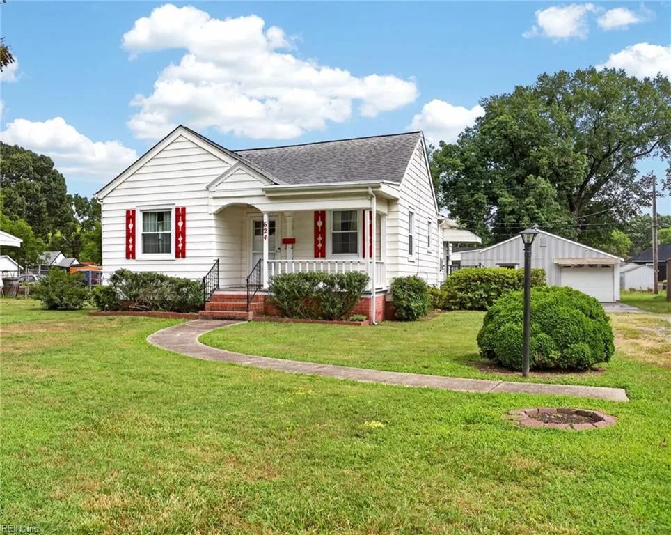 624 Briarfield RD, NEWPORT NEWS VA 23605