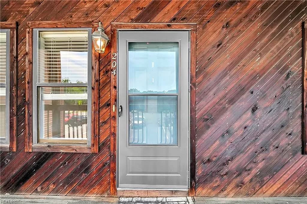 8530 Tidewater Drive DR #204, NORFOLK VA 23503 - Main photo