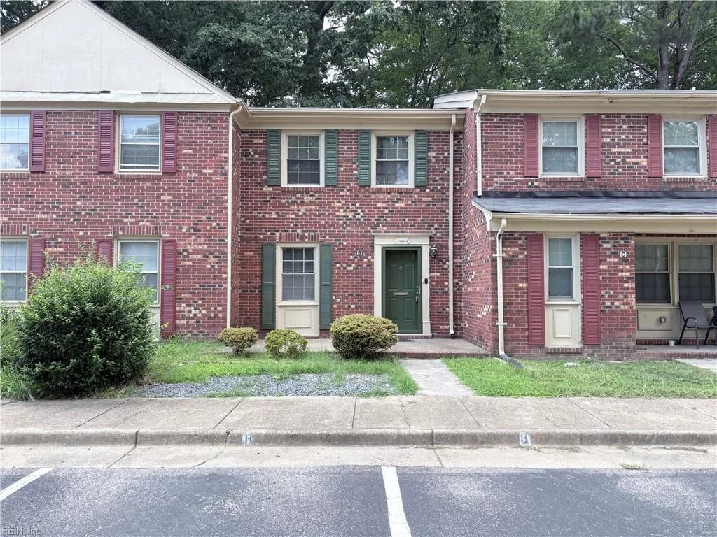 14553 Old Courthouse WAY #B, NEWPORTNEWS VA 23608