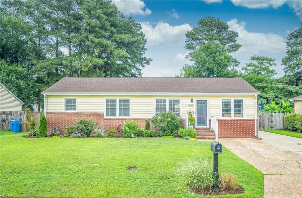 1089 Saint Julian DR, CHESAPEAKE VA 23323 - Photo 4