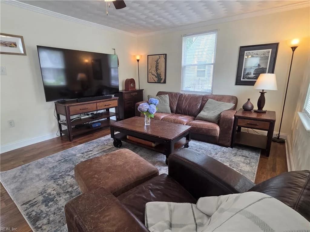 7407 Yorktown DR, NORFOLK VA 23505 - Photo 4