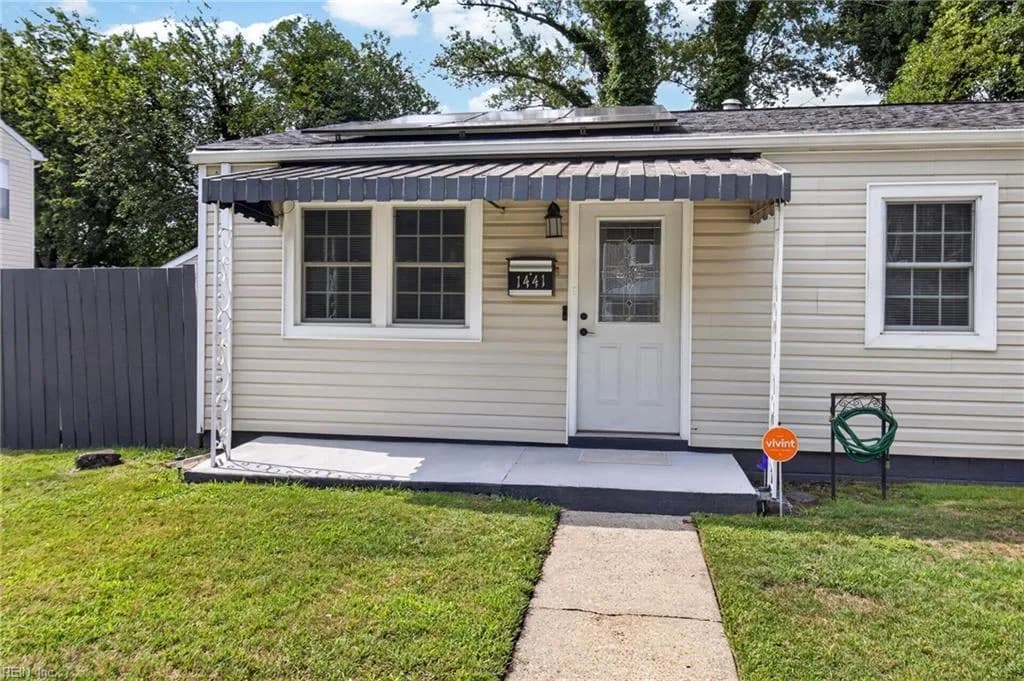 1441 37th ST #A, NORFOLK VA 23508 - Photo 3