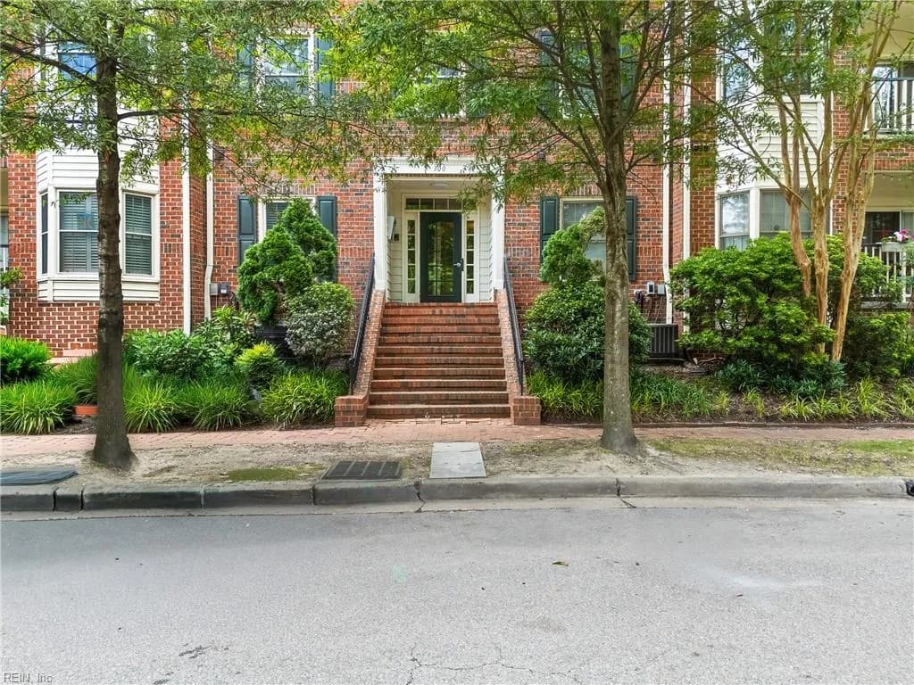300 Yarmouth ST #330, NORFOLK VA 23510 - Main photo