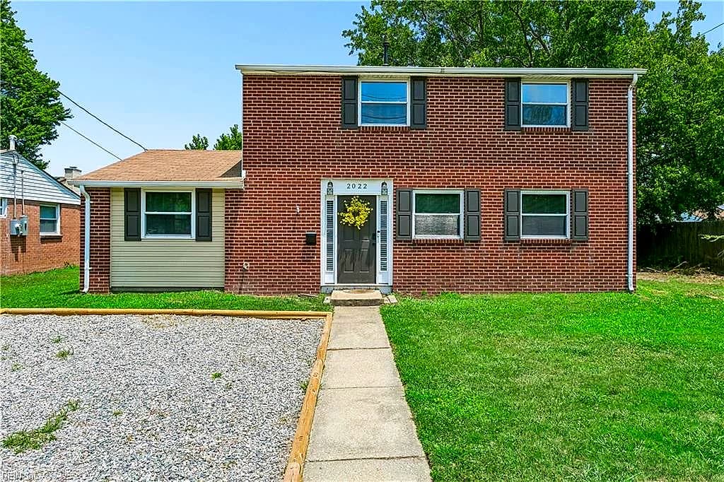 2022 Winfree RD, HAMPTON VA 23663 - Main photo