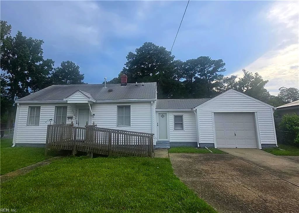 5913 Wickham AVE, Newport News — 3 bed Residential, 1,315 sqft