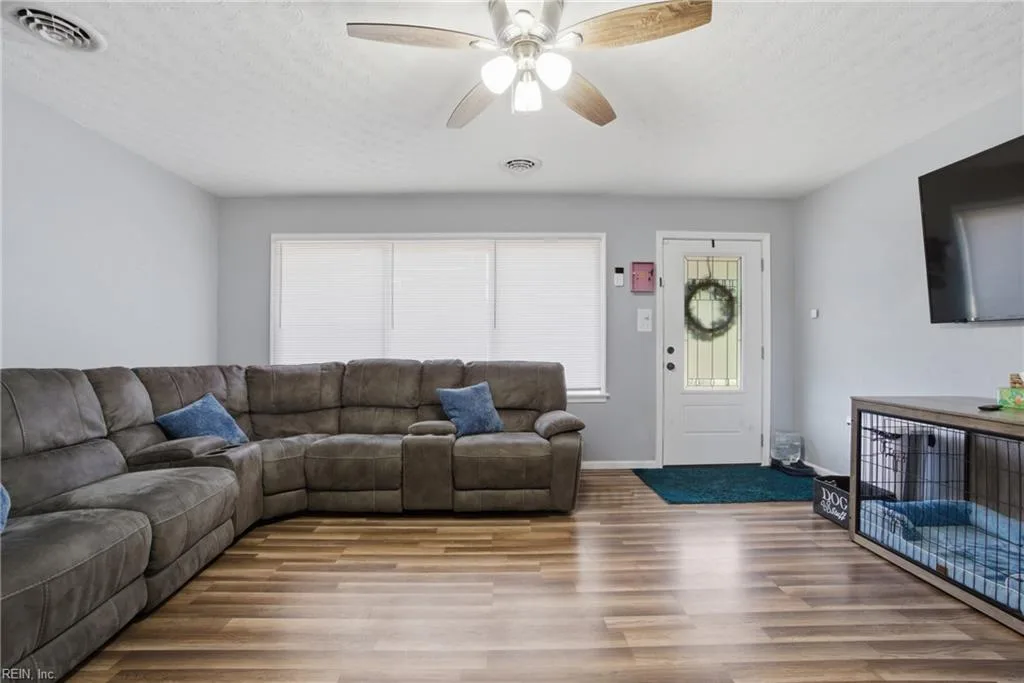 4416 Greendell RD, CHESAPEAKE VA 23321 - Photo 5