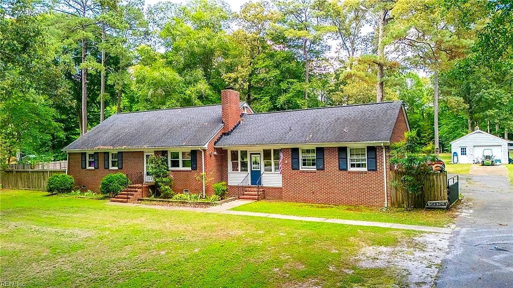 404 Kingsale RD, Suffolk — 4 bed Residential, 2,280 sqft