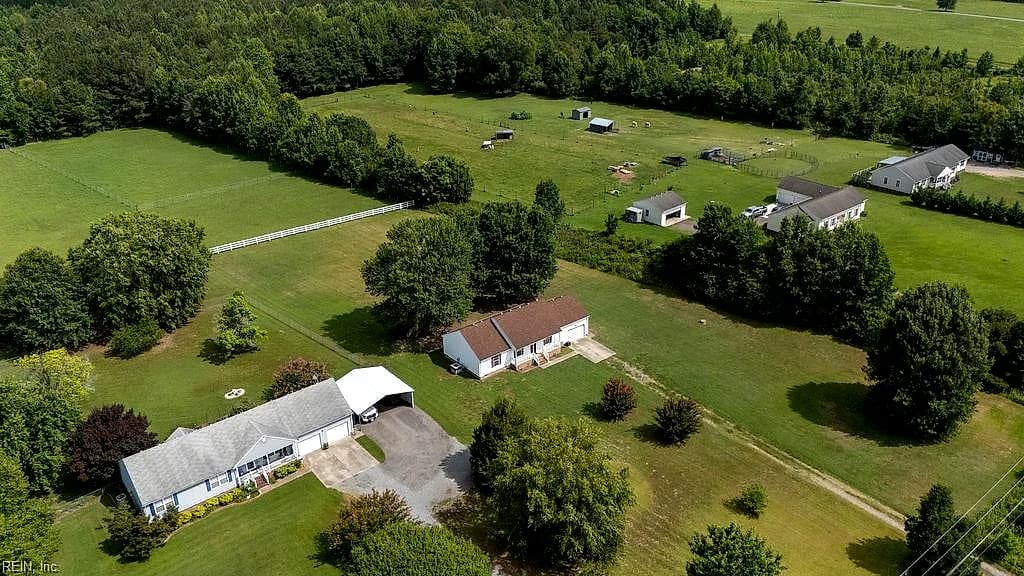 30153 Camp PW, COURTLAND VA 23837 - Photo 3