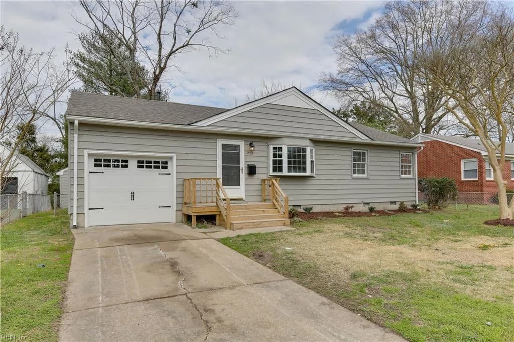 213 Clemwood PW, HAMPTON VA 23669 - Photo 3