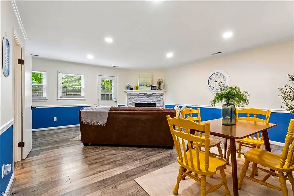 114 Solebay ST, YORKTOWN VA 23692 - Photo 5
