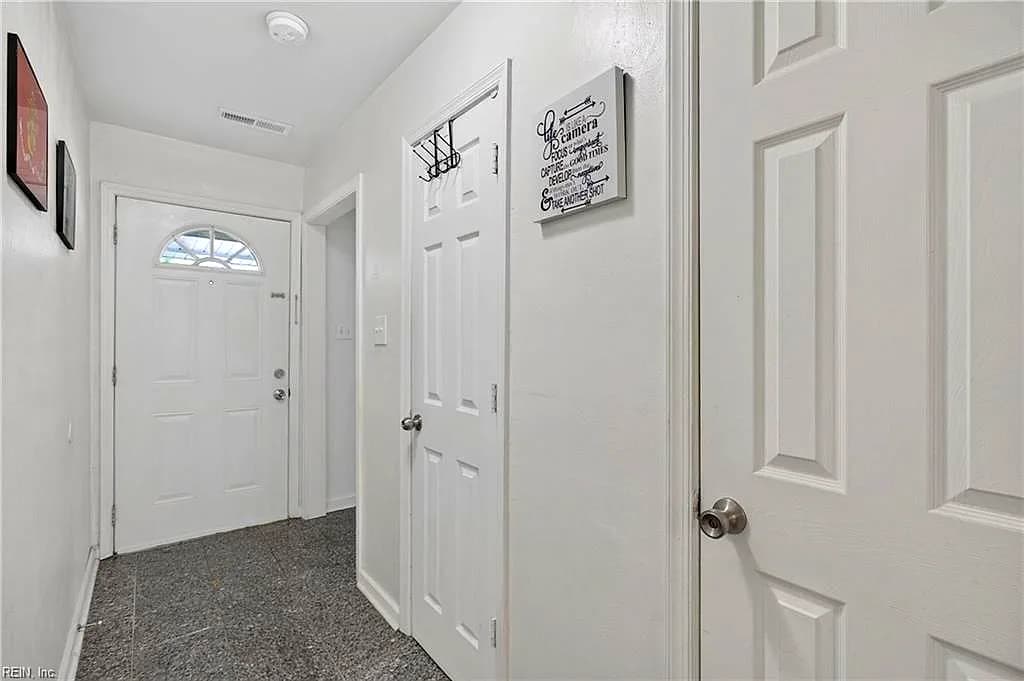 4017 Garwood AVE, PORTSMOUTH VA 23701 - Photo 5