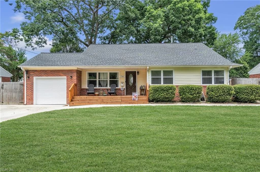 1740 Skyline DR, NORFOLK VA 23518 - Photo 3