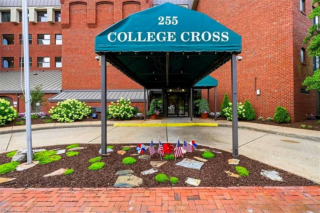 255 College Cross NONE #53, NORFOLK VA 23510 - Photo 3