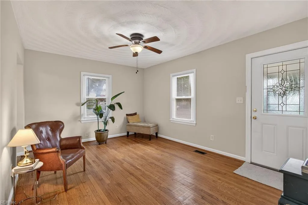 2115 Columbus AVE, PORTSMOUTH VA 23704 - Photo 5