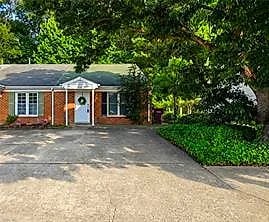 844 Wickford DR, Chesapeake — 2 bed Residential, 920 sqft