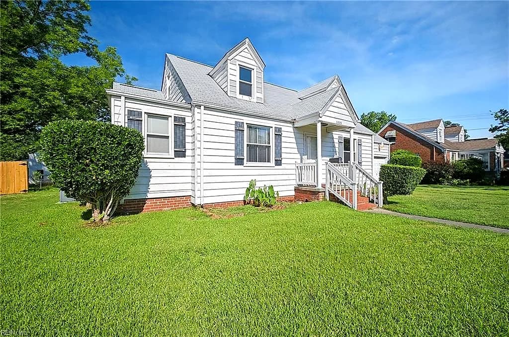 3823 Wake CIR, NORFOLK VA 23513 - Photo 5