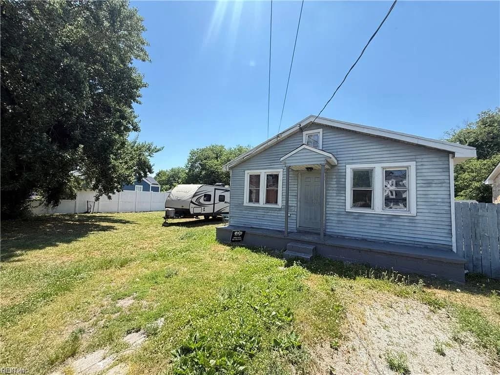 7417 Evelyn T Butts AVE, NORFOLK VA 23513 - Photo 2