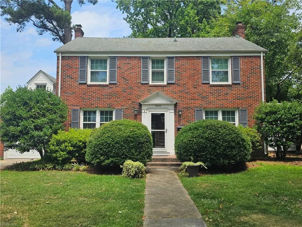 7440 Muirfield RD, NORFOLK VA 23505 - Main photo