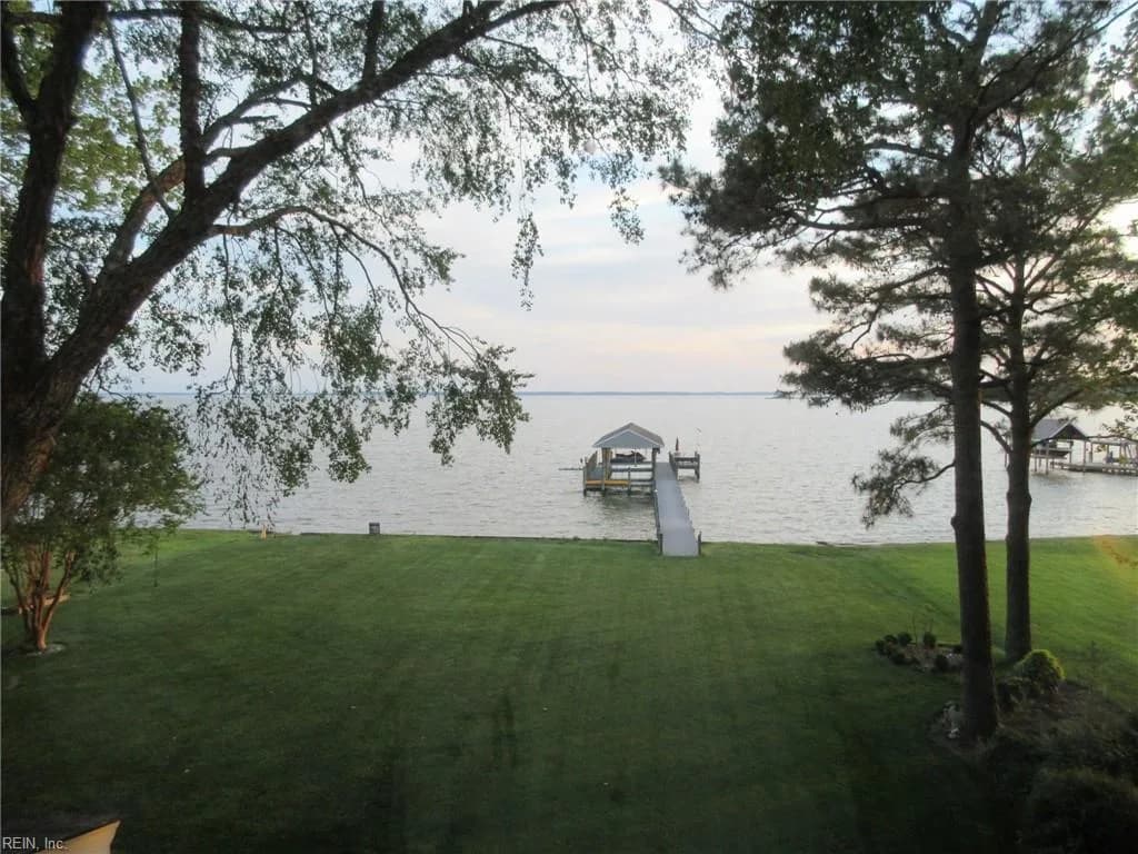 17 Flax Mill RD, NEWPORTNEWS VA 23602 - Photo 4