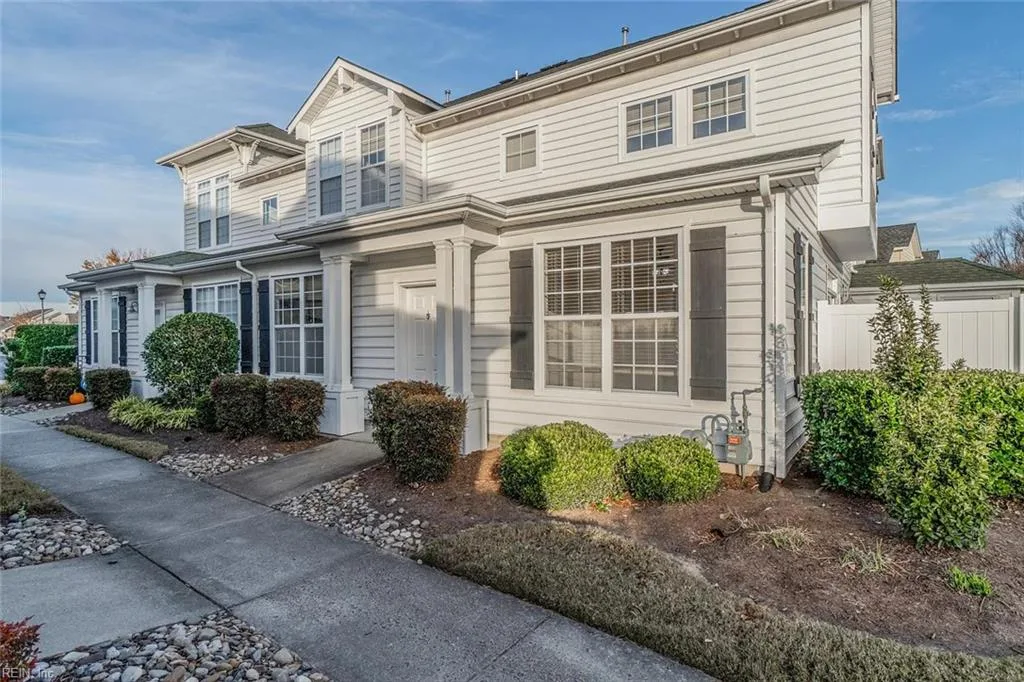 5352 Charmont CT, VIRGINIA BEACH VA 23455