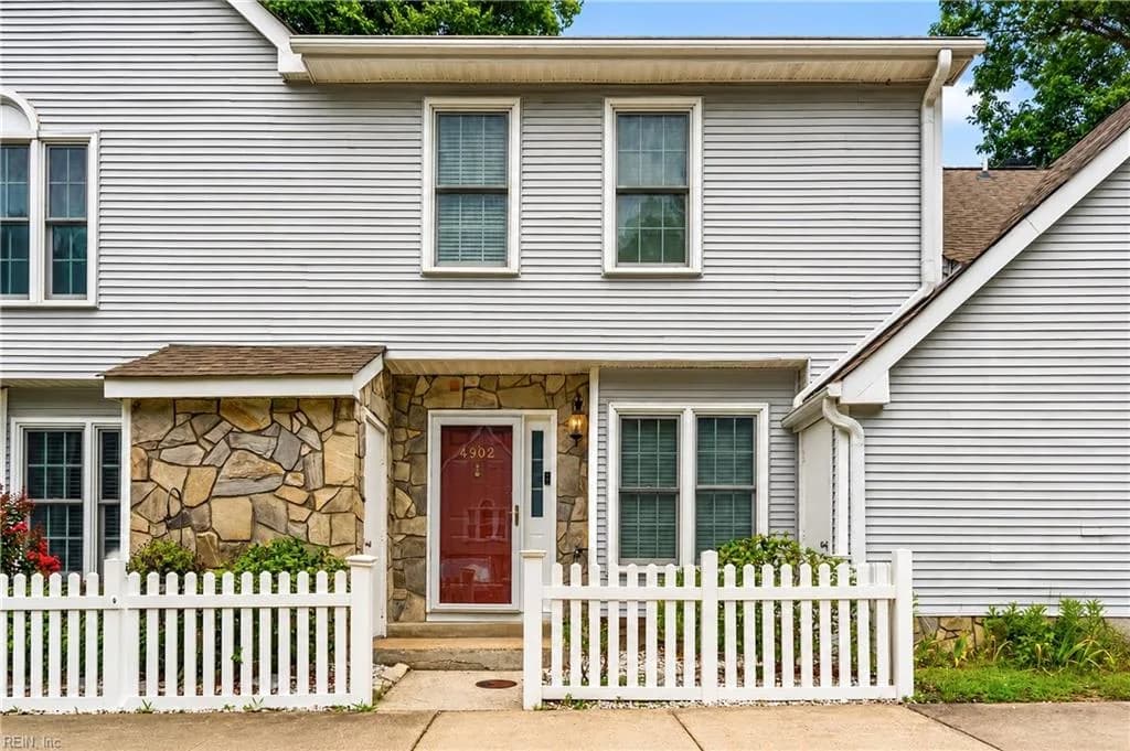 4902 Abbotsford MEWS, WILLIAMSBURG VA 23188 - Photo 3