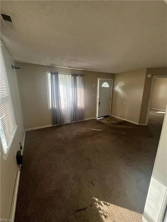 2814 Rosalee DR, HAMPTON VA 23661 - Photo 3
