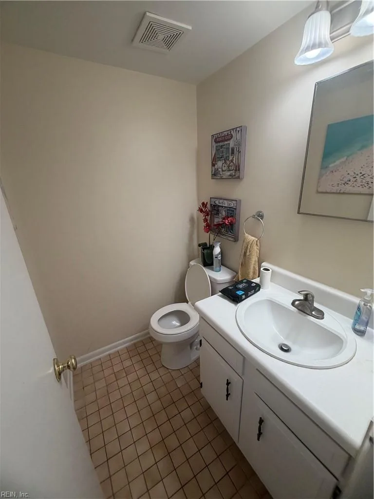 1025 Smoke Tree LN, VIRGINIABEACH VA 23452 - Photo 5