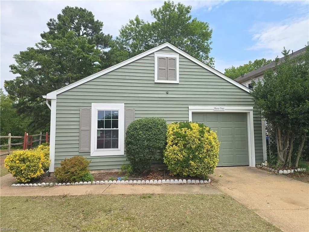 5360 Chatham Hall DR, VIRGINIA BEACH VA 23464 - Main photo