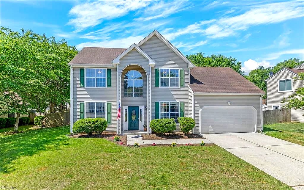 108 Riverwood TRCE, Suffolk — 4 bed Residential, 2,070 sqft