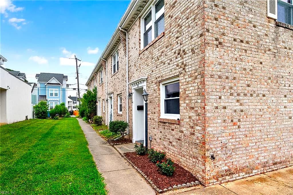 409 25th ST #106, VIRGINIA BEACH VA 23451 - Photo 4