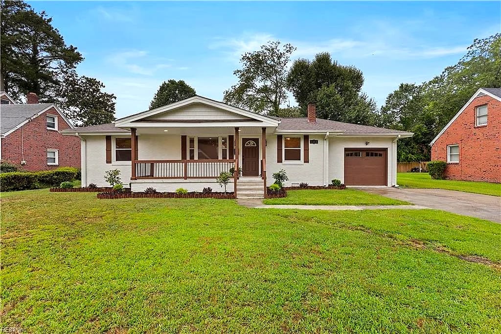 6343 Glenoak DR, NORFOLK VA 23513
