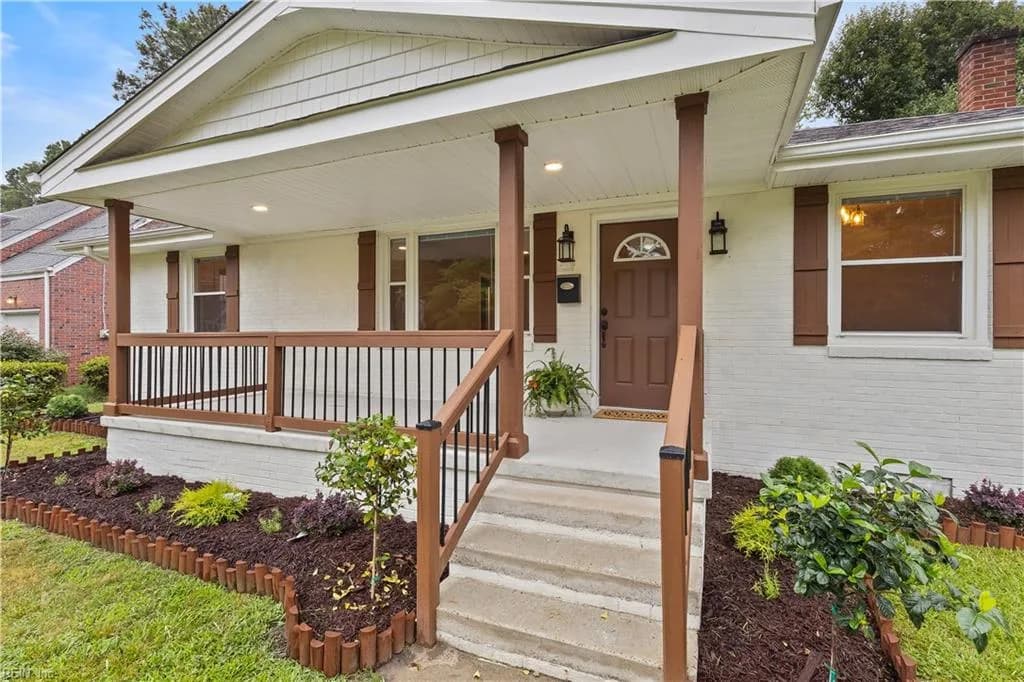 6343 Glenoak DR, NORFOLK VA 23513 - Photo 4