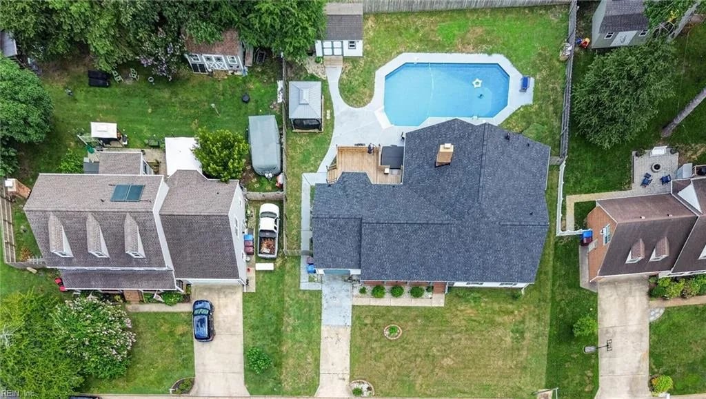 829 Donnington DR, Chesapeake — 4 bed Residential, 2,651 sqft