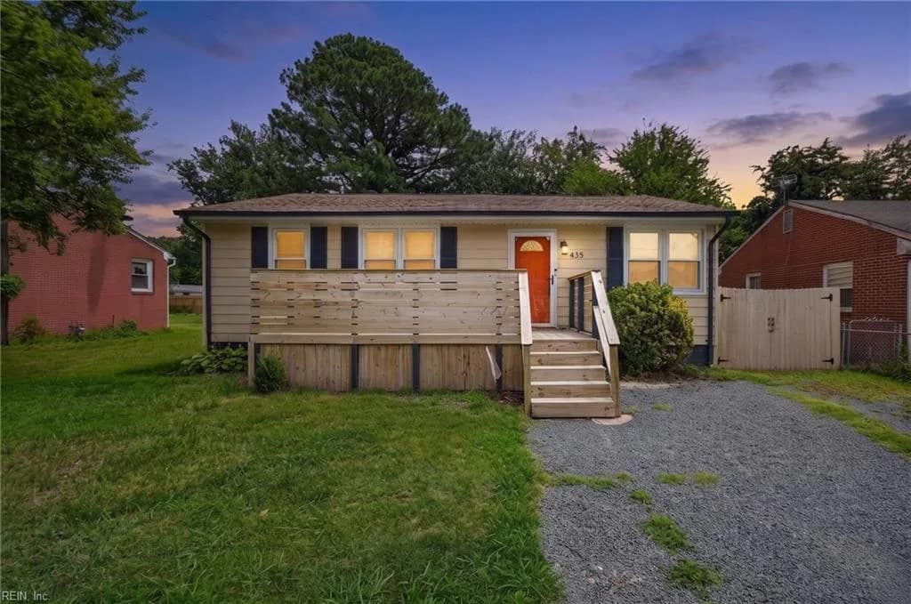 435 Rogers AVE, HAMPTON VA 23664 - Photo 2