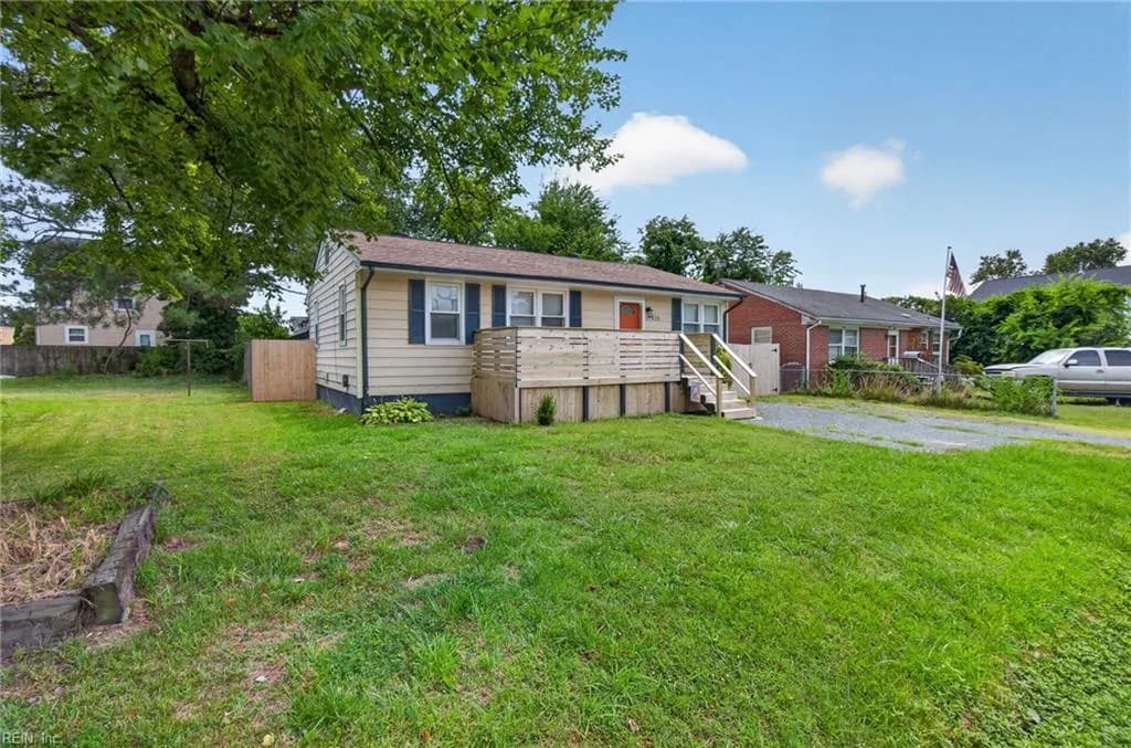 435 Rogers AVE, HAMPTON VA 23664 - Photo 4