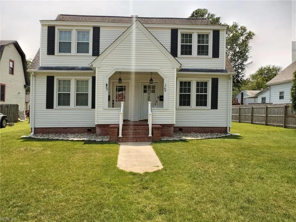 69 Greenbriar AVE, HAMPTON VA 23661 - Photo 2