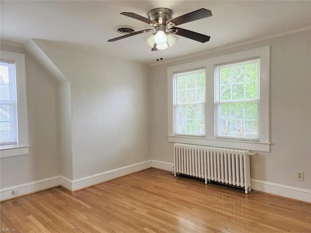 69 Greenbriar AVE, HAMPTON VA 23661 - Photo 5