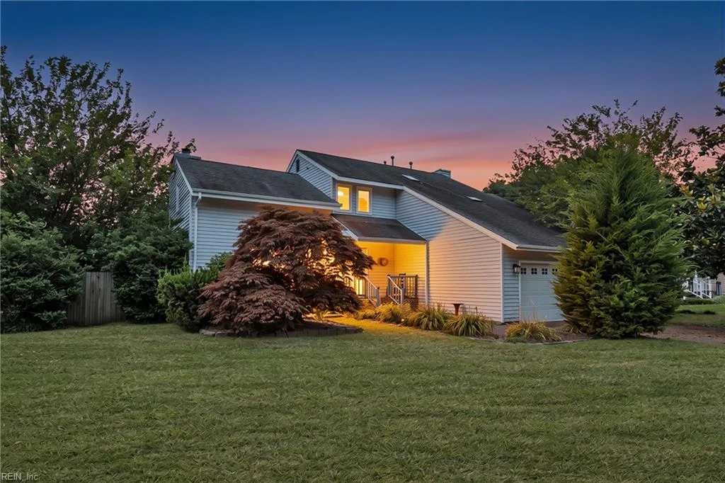 206 Woodburn DR, HAMPTON VA 23664