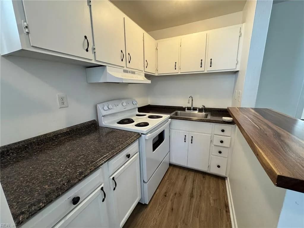 1615 E Ocean View AVE #5, NORFOLK VA 23503 - Photo 3