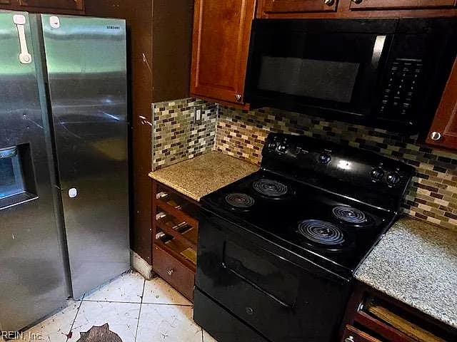 4881 Robin Hood RD, NORFOLK VA 23513 - Photo 4