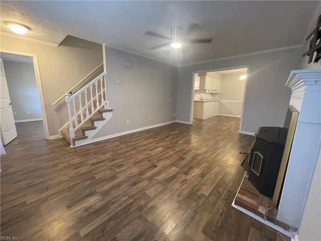 187 Loch CIR, HAMPTON VA 23669 - Photo 4