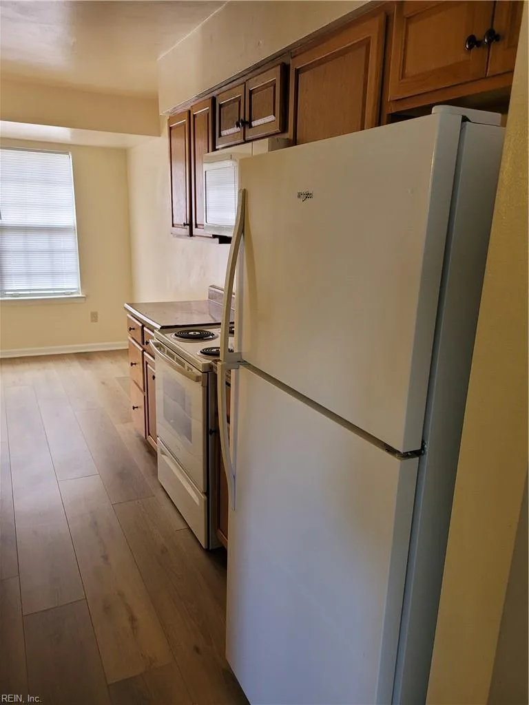 5512 Amhurst CT, VIRGINIA BEACH VA 23452 - Photo 3