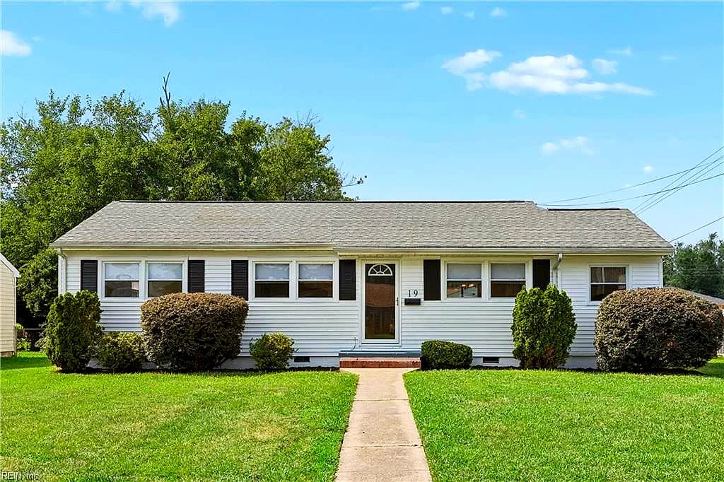 19 Frances ST, NEWPORT NEWS VA 23601 - Main photo