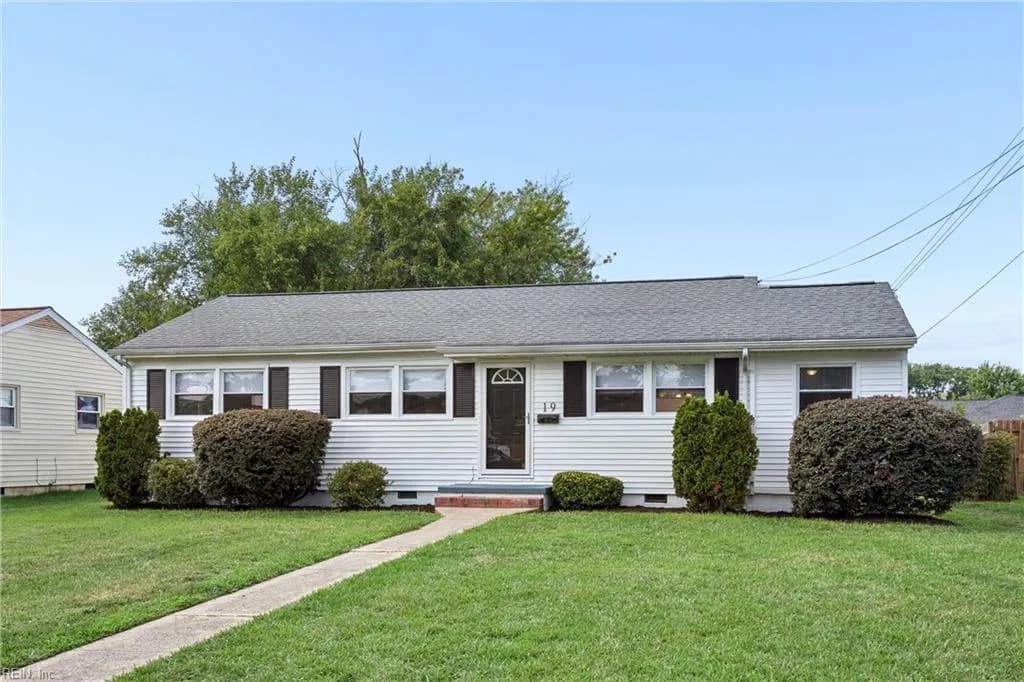 19 Frances ST, NEWPORTNEWS VA 23601 - Photo 4