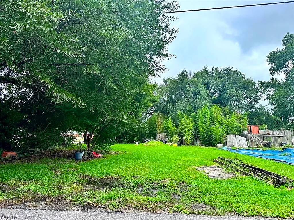 3001 Smithfield RD, PORTSMOUTH VA 23702