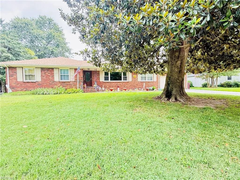 420 Oaklette DR, CHESAPEAKE VA 23325 - Photo 2