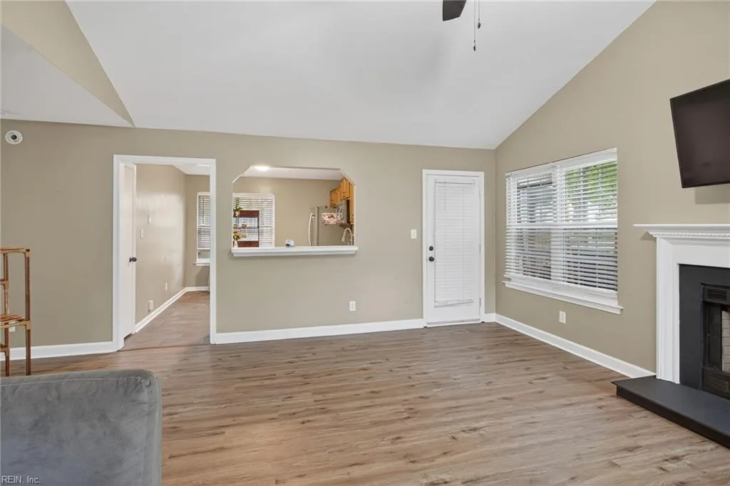 203 Teal CT, SUFFOLK VA 23434 - Photo 4